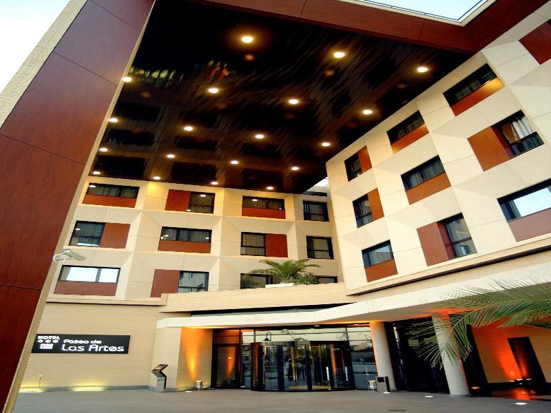 Hotel Las Artes Pinto Buitenkant foto